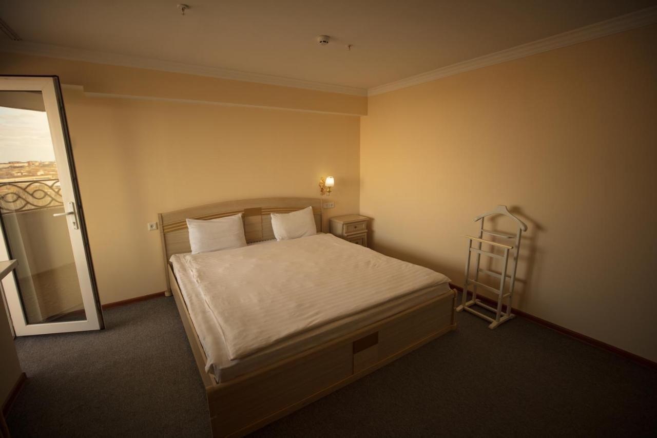 Tashkent Hotel Nukus Buitenkant foto